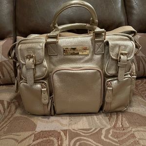 House of Flynn Mini Evermore